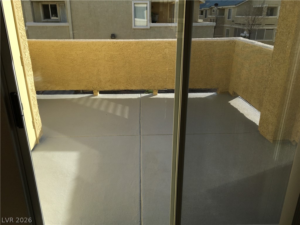 1533 Linnbaker Lane 204 Las Vegas NV 89110