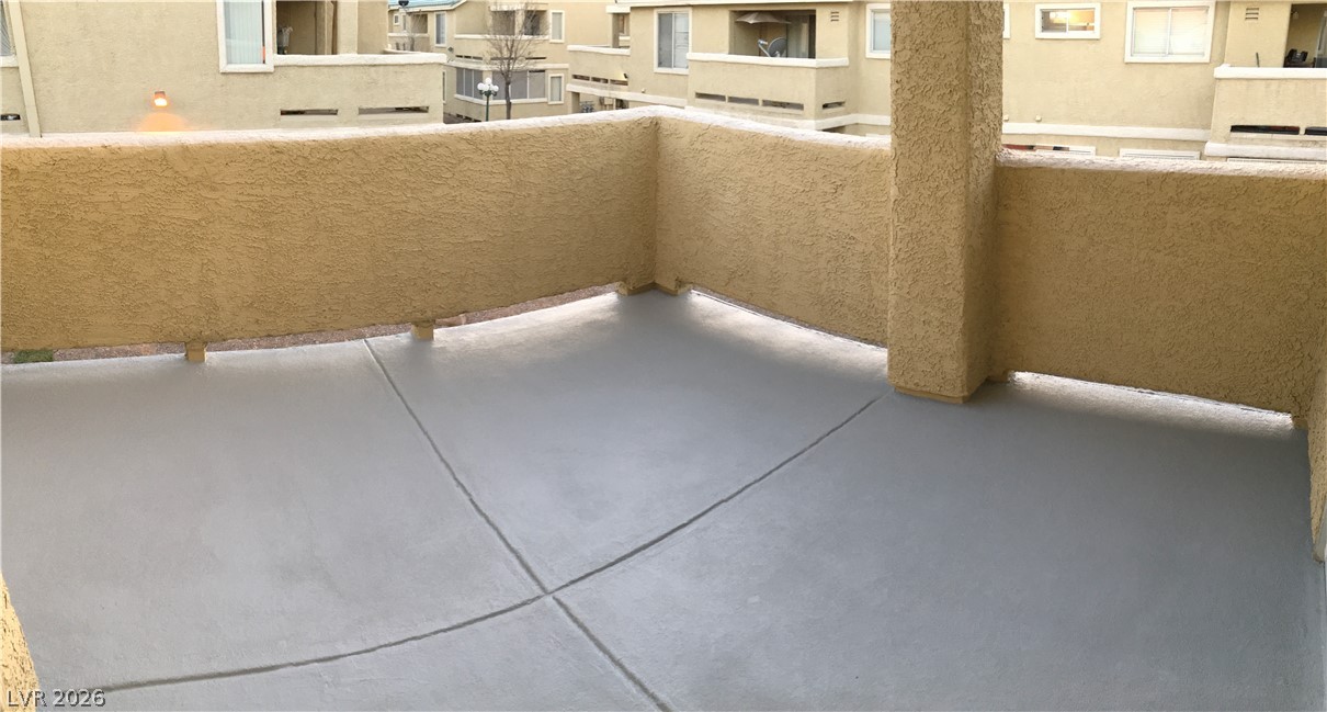 1533 Linnbaker Lane 204 Las Vegas NV 89110