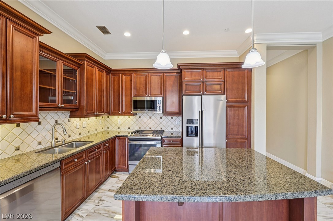 10 Via Vasari 104 Henderson NV 89011
