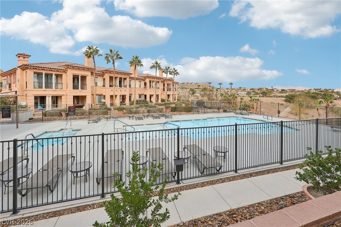 10 Via Vasari 104 Henderson NV 89011