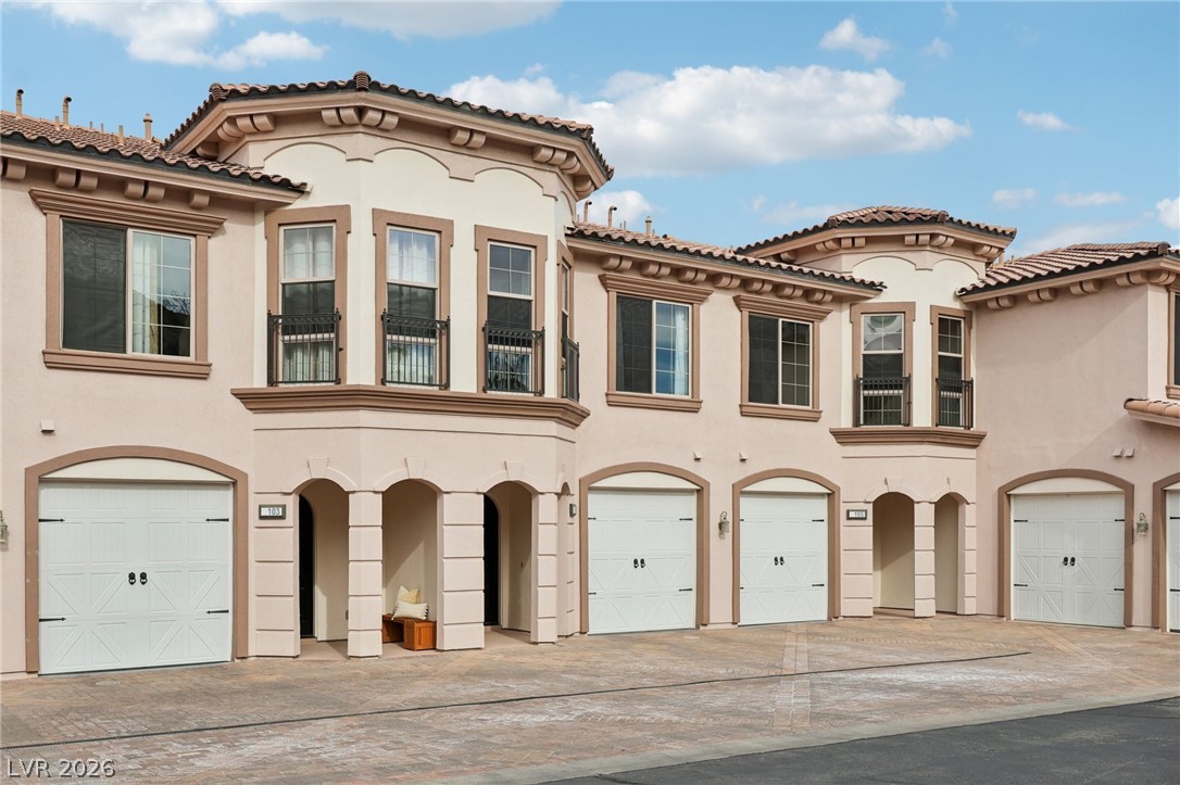 10 Via Vasari 104 Henderson NV 89011