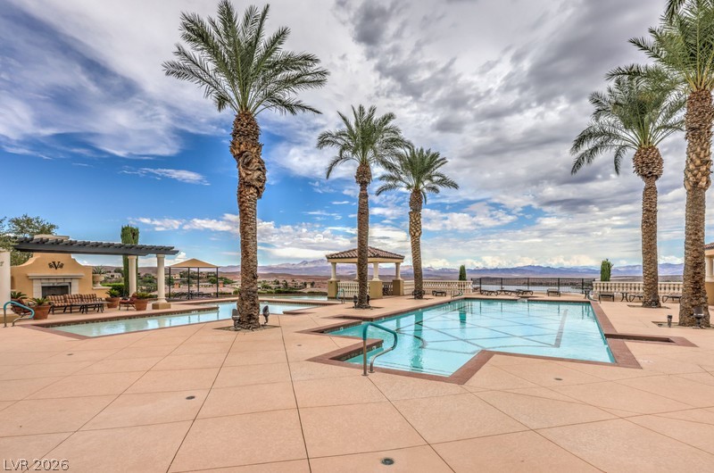 10 Via Vasari 104 Henderson NV 89011