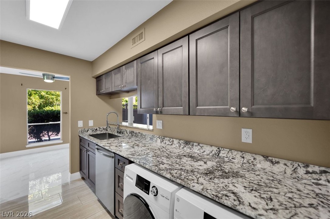 634 Oakmont Avenue 1907 Las Vegas NV 89109