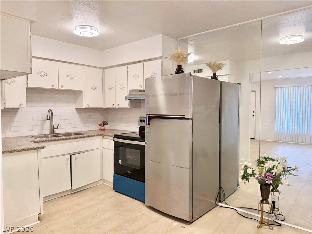 575 South Royal Crest Circle 7 Las Vegas NV 89169