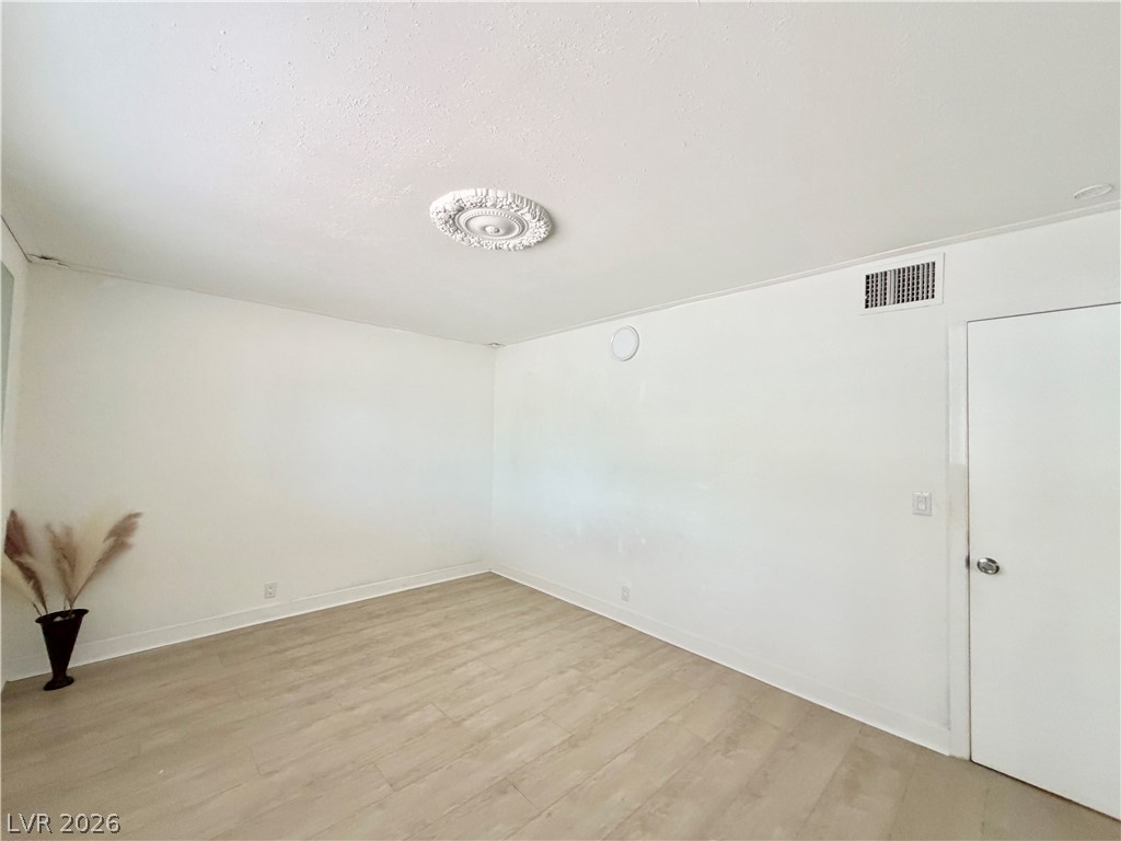 575 South Royal Crest Circle 7 Las Vegas NV 89169
