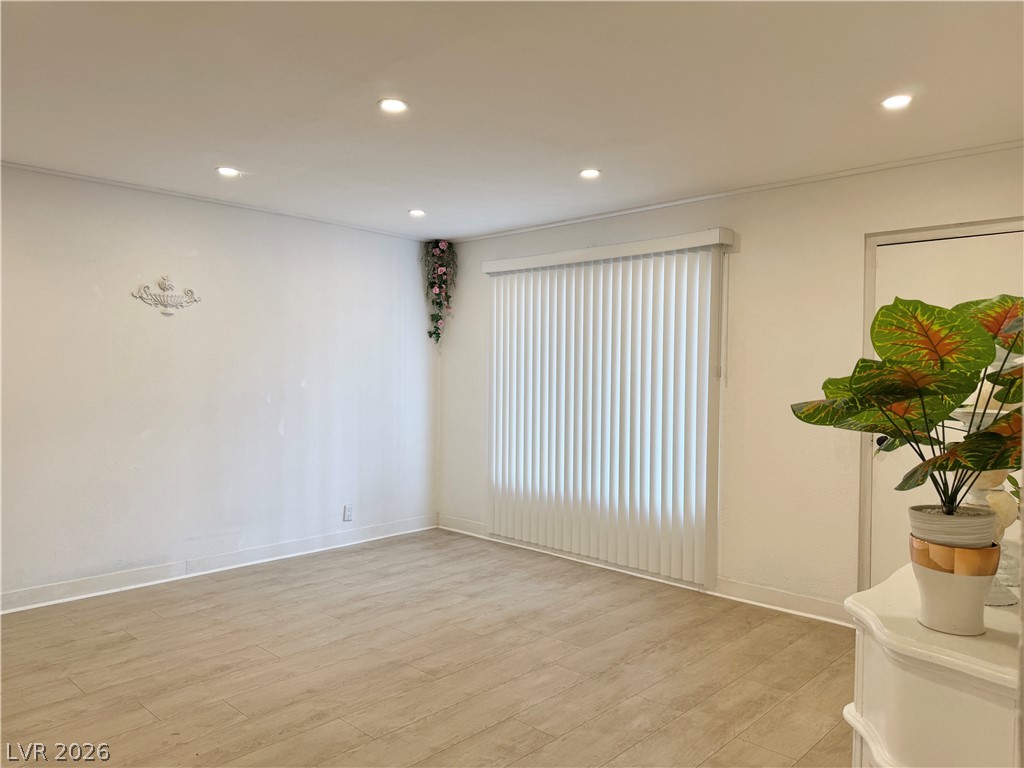 575 South Royal Crest Circle 7 Las Vegas NV 89169
