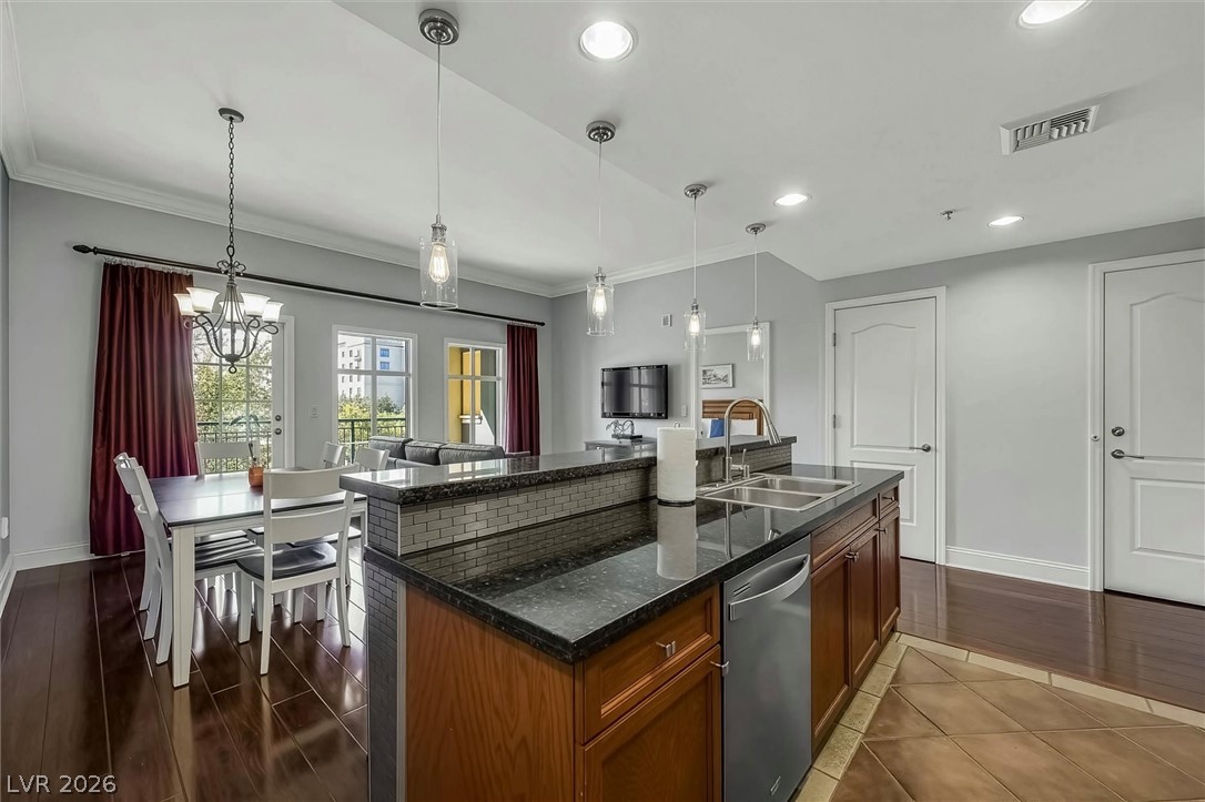 30 Strada Di Villaggio 205 Henderson NV 89011