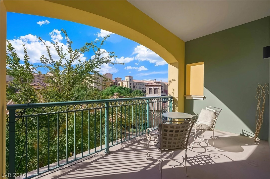 30 Strada Di Villaggio 205 Henderson NV 89011