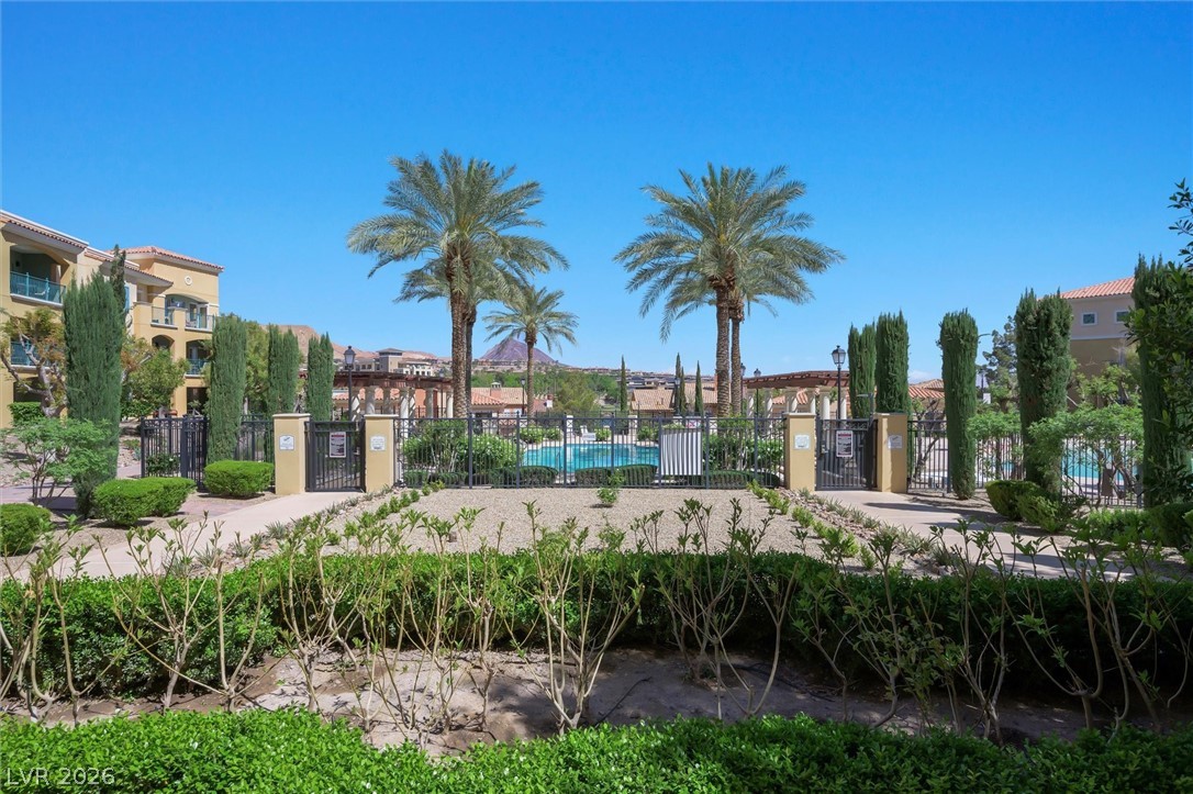 30 Strada Di Villaggio 205 Henderson NV 89011