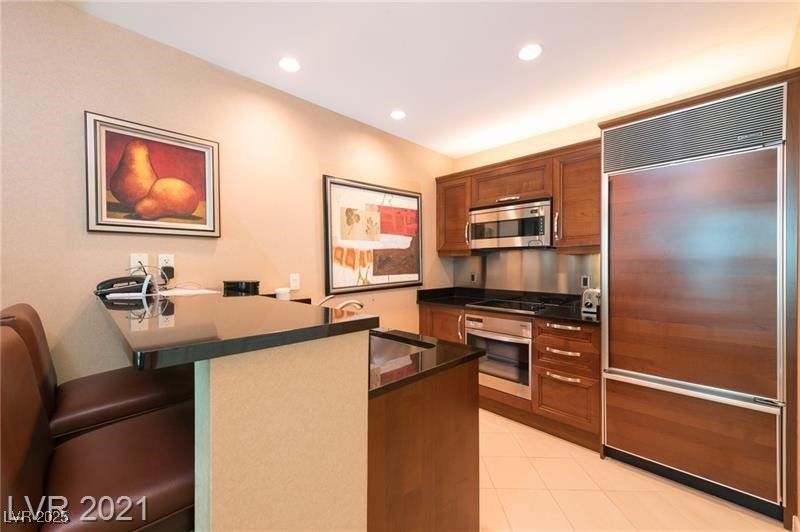 125 East Harmon Avenue 2514 Las Vegas NV 89109