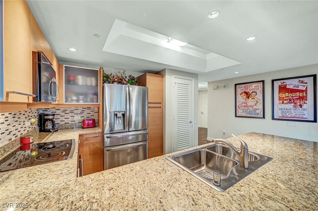222 Karen Avenue 601 Las Vegas NV 89109