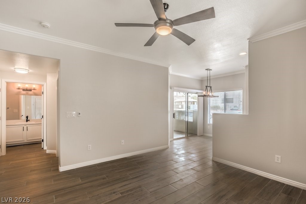 1510 Ruby Cliffs Lane 101 Las Vegas NV 89144
