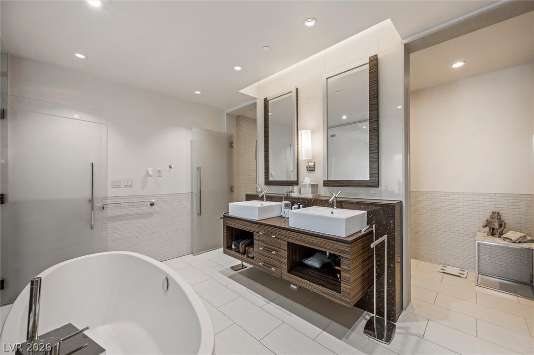 3750 South Las Vegas Boulevard 2404 Las Vegas NV 89158