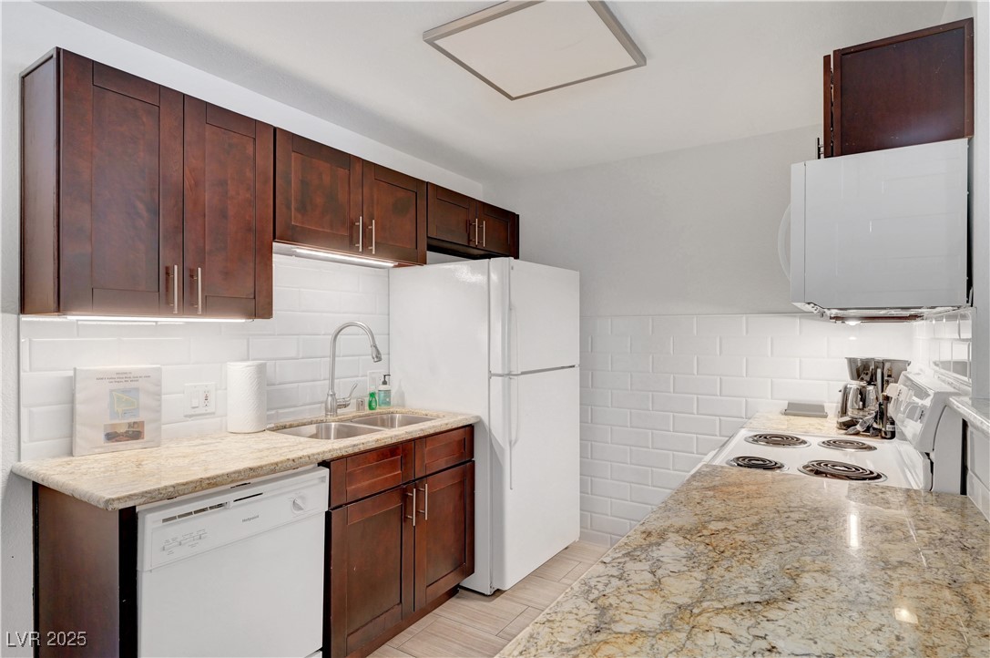 4200 South Valley View Boulevard 2009 Las Vegas NV 89103