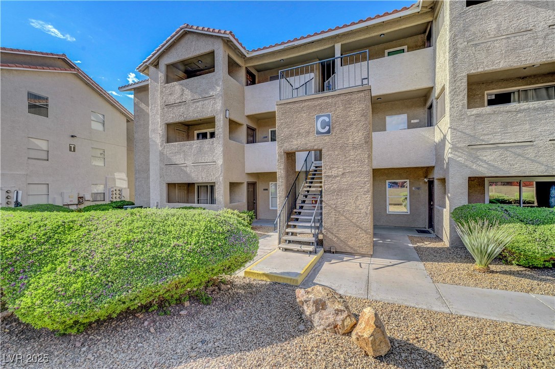 4200 South Valley View Boulevard 2009 Las Vegas NV 89103