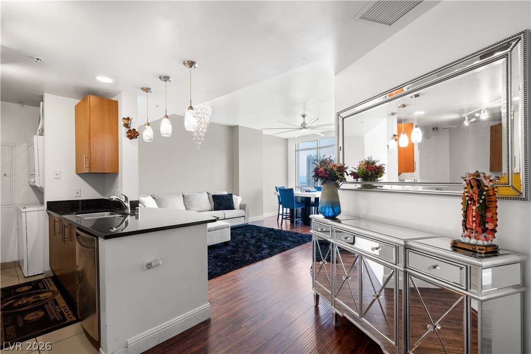 200 West Sahara Avenue 1804 Las Vegas NV 89102