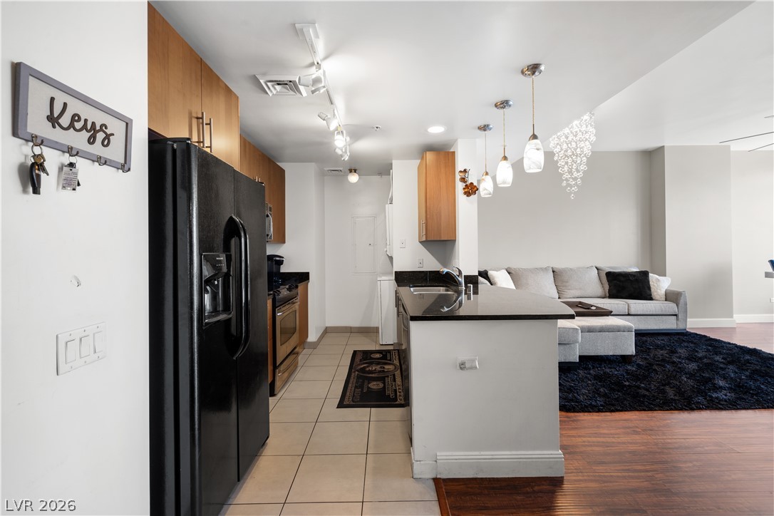 200 West Sahara Avenue 1804 Las Vegas NV 89102