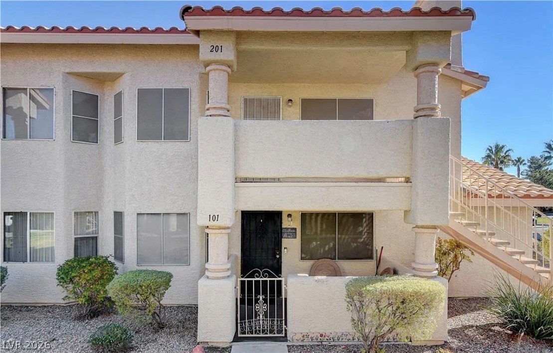 7952 Diamond Rock Way 201 Las Vegas NV 89128