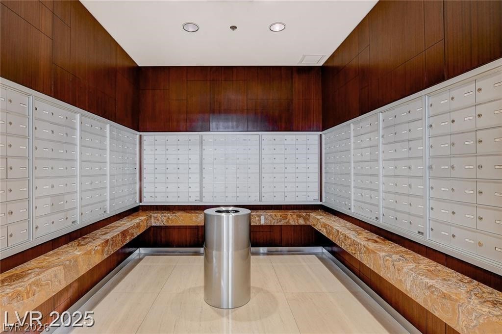 4525 Dean Martin Drive 511 Las Vegas NV 89103