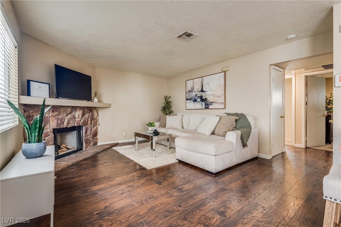 904 Boulder Springs Drive 102 Las Vegas NV 89128