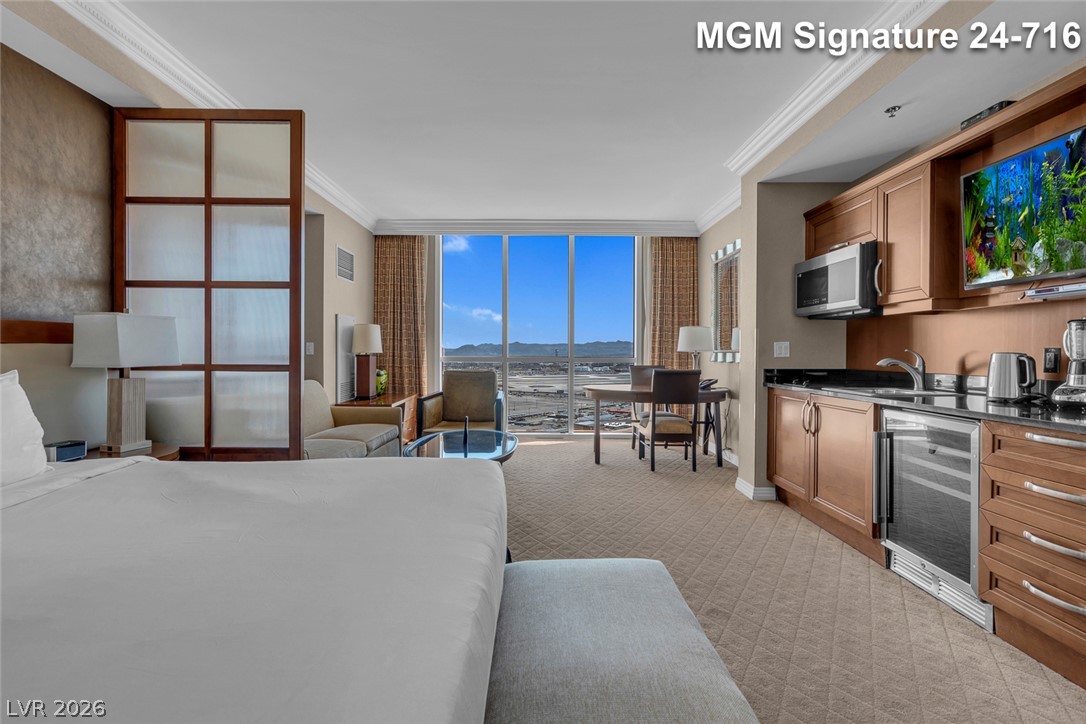135 East Harmon Avenue 2416 Las Vegas NV 89109