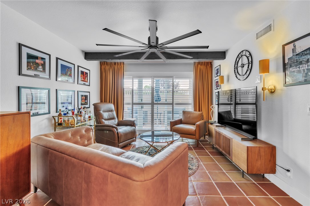 2879 Geary Place 2811 Las Vegas NV 89109