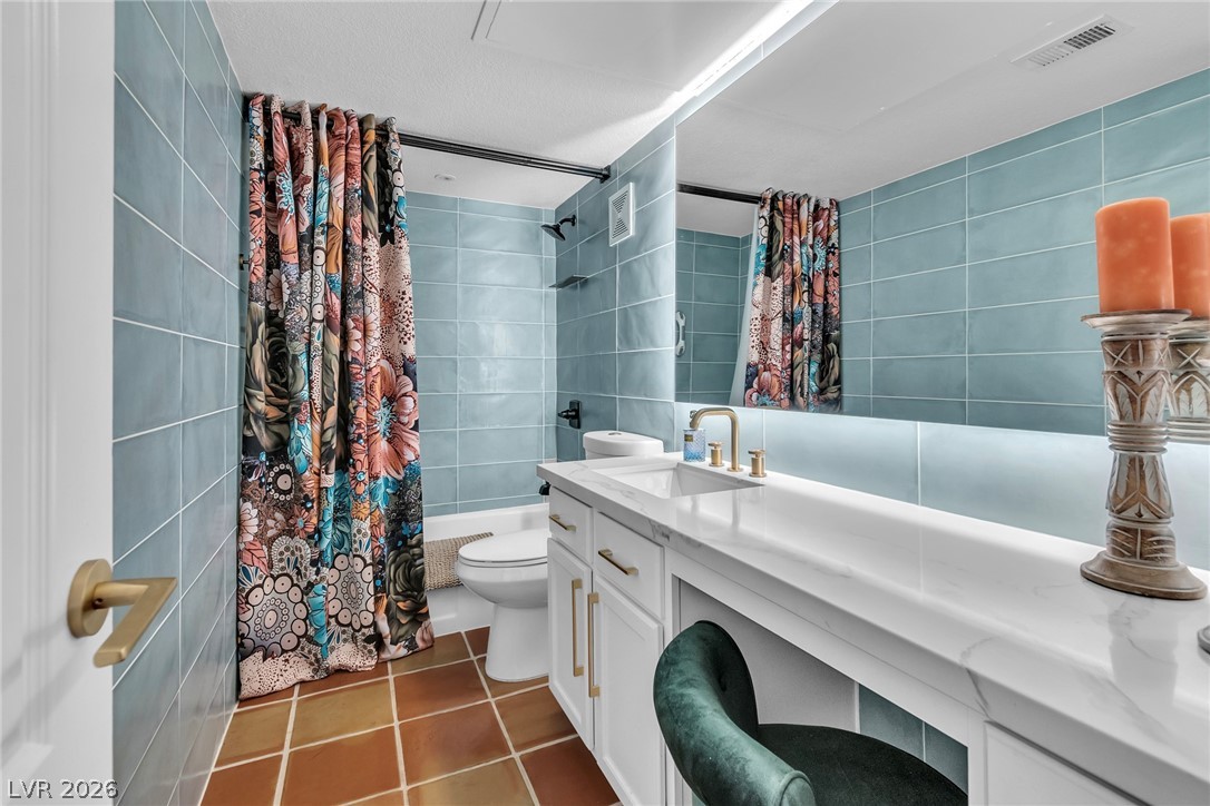 2879 Geary Place 2811 Las Vegas NV 89109
