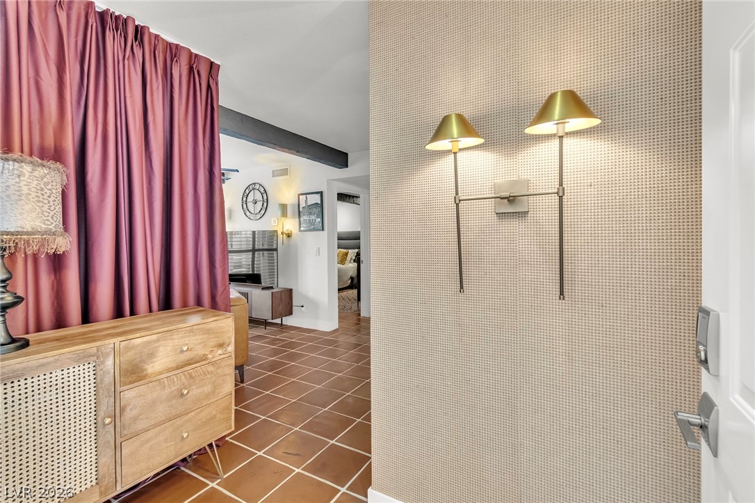 2879 Geary Place 2811 Las Vegas NV 89109