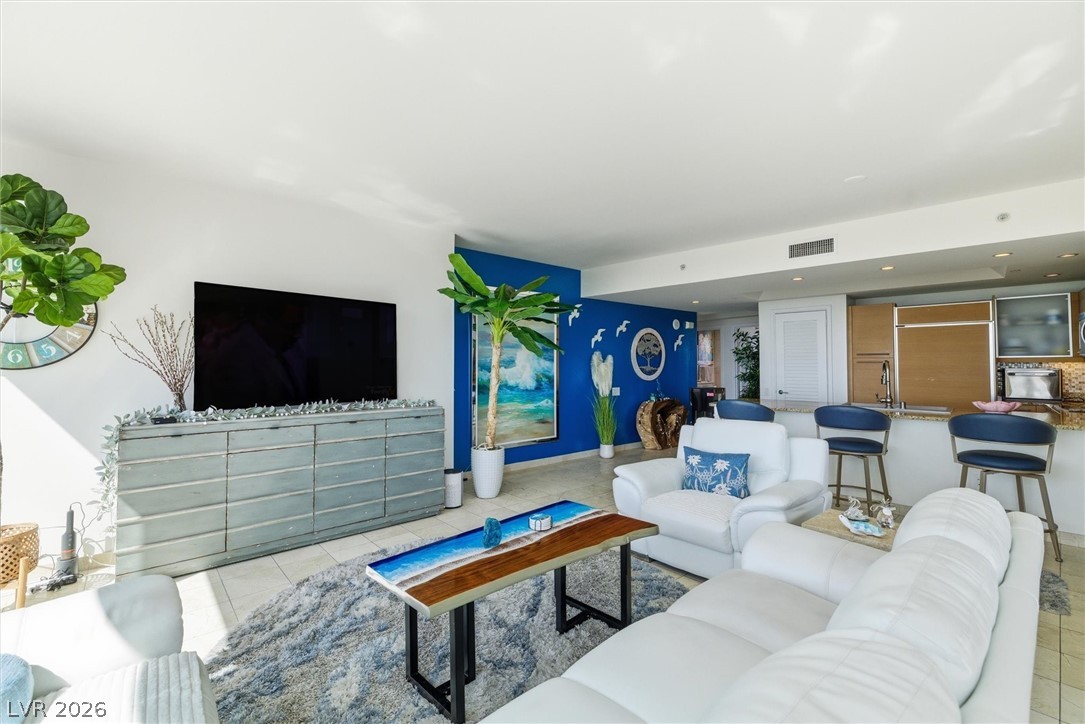322 Karen Avenue 1802 Las Vegas NV 89109