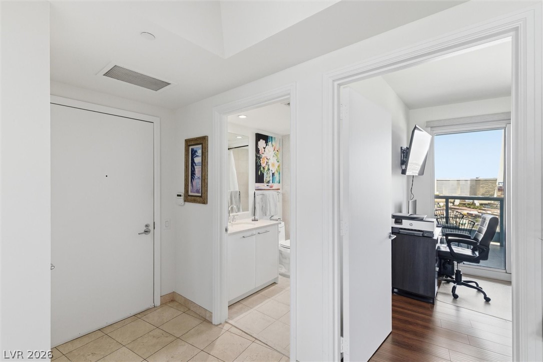 322 Karen Avenue 1802 Las Vegas NV 89109