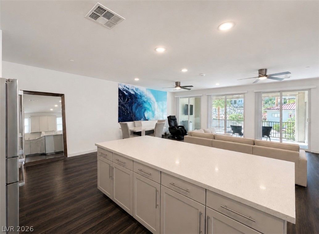 2555 Hampton Road 4205 Henderson NV 89052