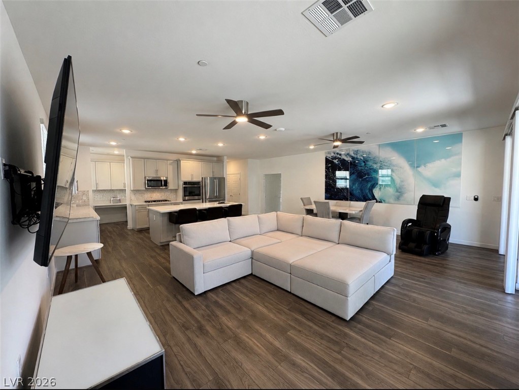 2555 Hampton Road 4205 Henderson NV 89052