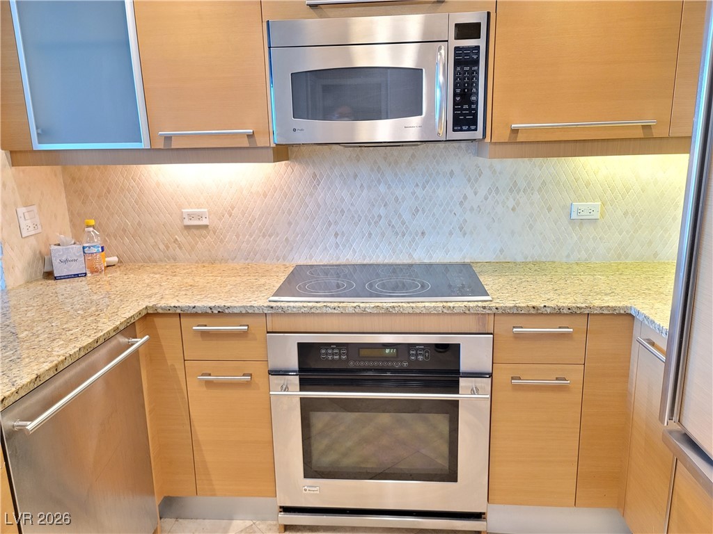 322 Karen Avenue 504 Las Vegas NV 89109