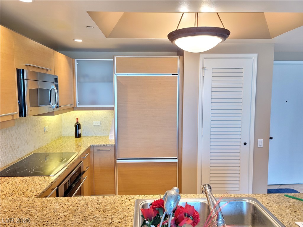 322 Karen Avenue 504 Las Vegas NV 89109