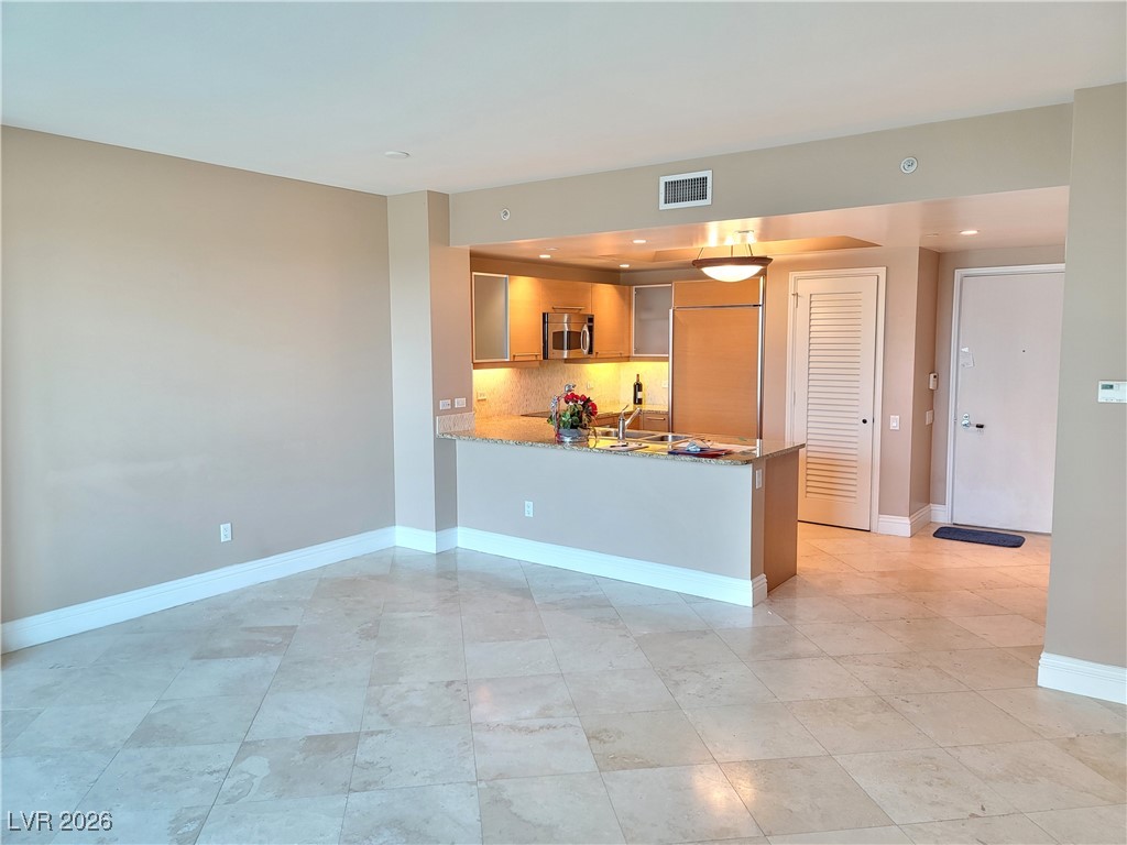 322 Karen Avenue 504 Las Vegas NV 89109