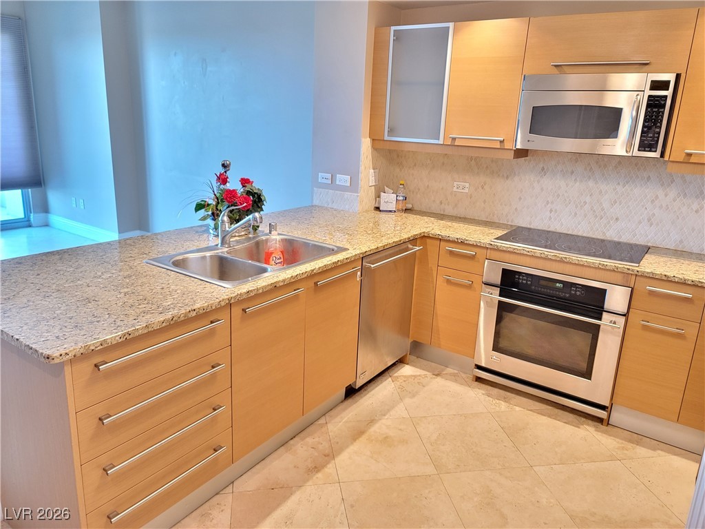 322 Karen Avenue 504 Las Vegas NV 89109