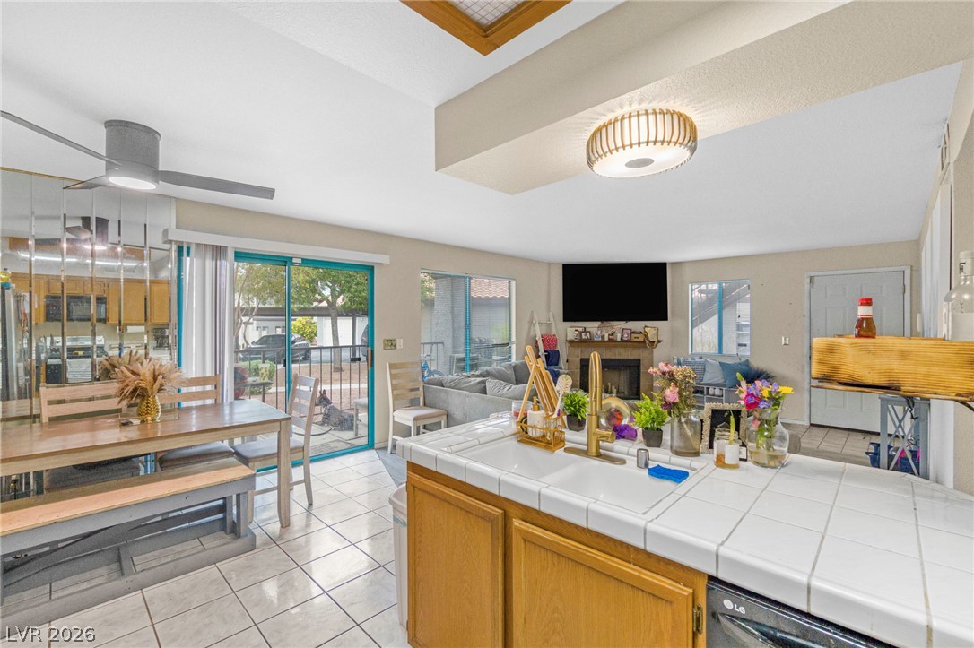 1575 West Warm Springs Road 1313 Henderson NV 89014