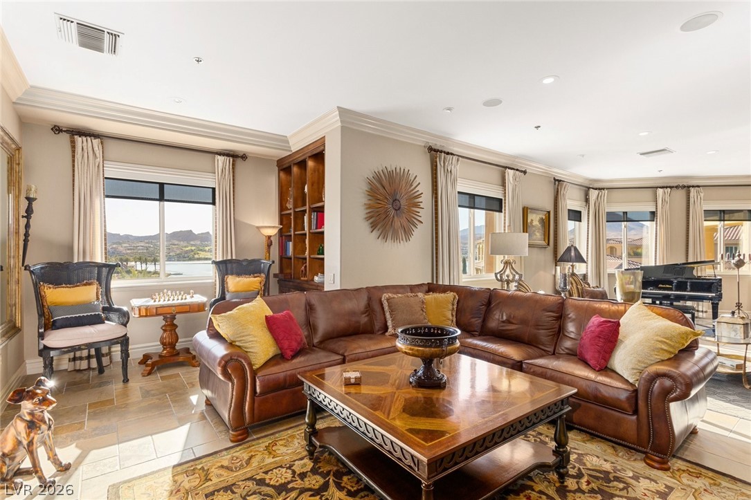 15 Via Mantova 404 Henderson NV 89011