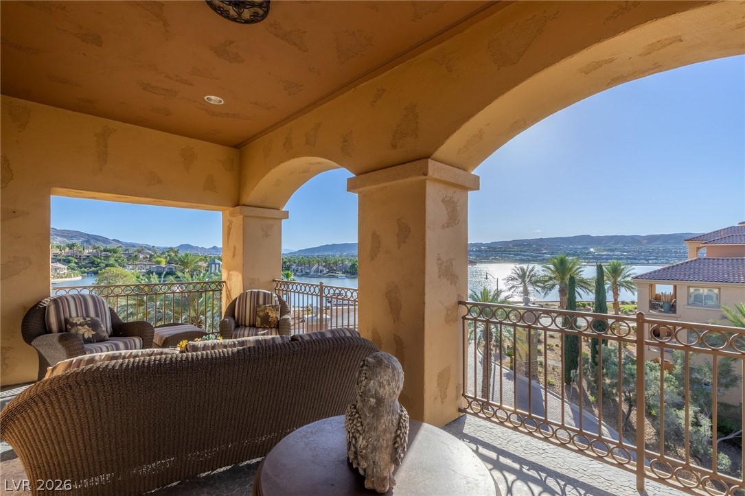 15 Via Mantova 404 Henderson NV 89011