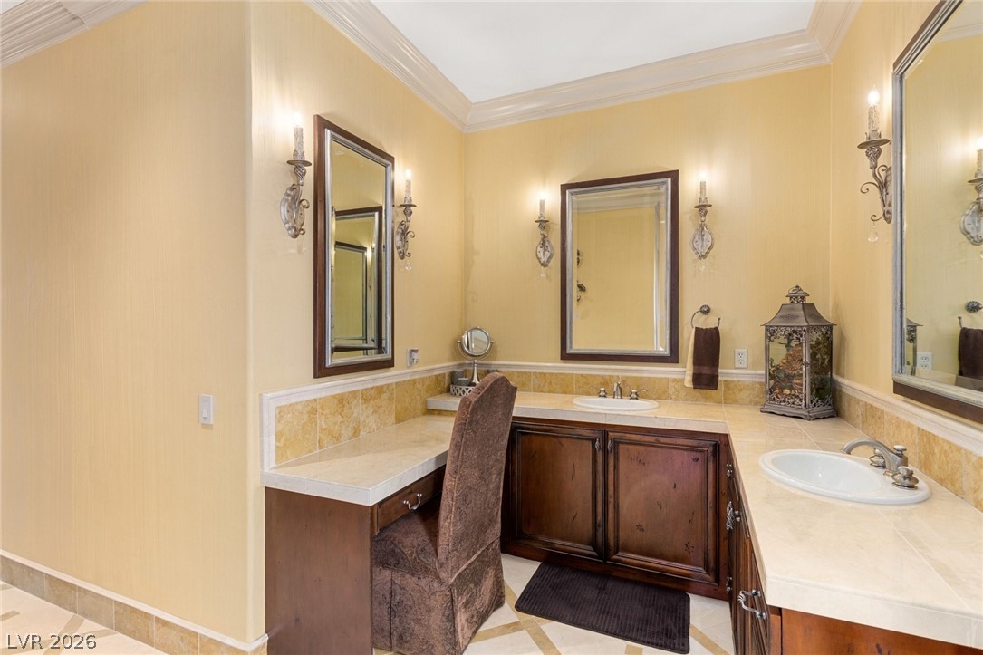 15 Via Mantova 404 Henderson NV 89011