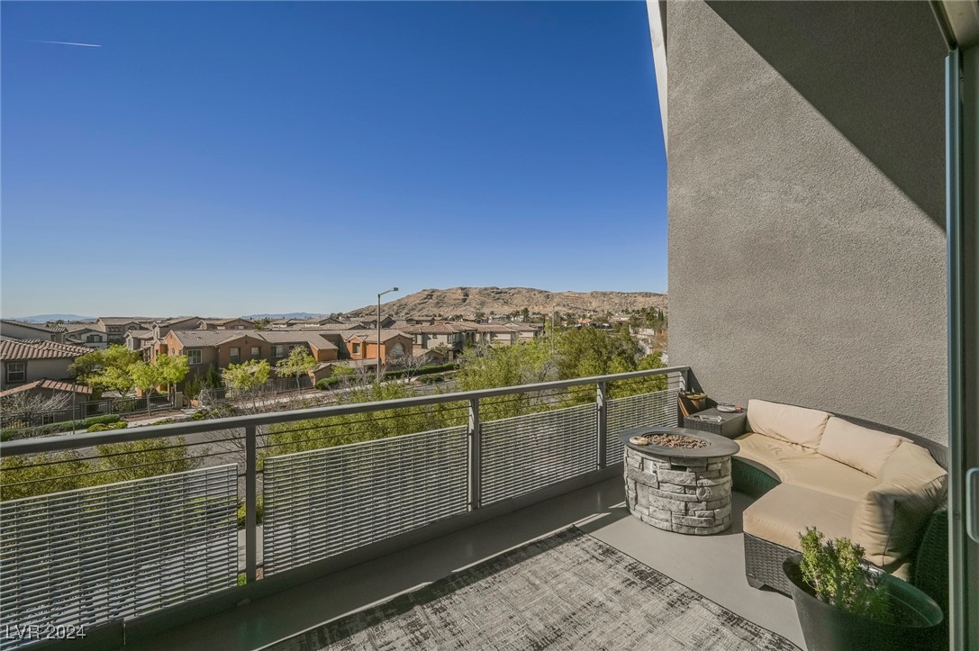 11441 Allerton Park Drive 214 Las Vegas NV 89135