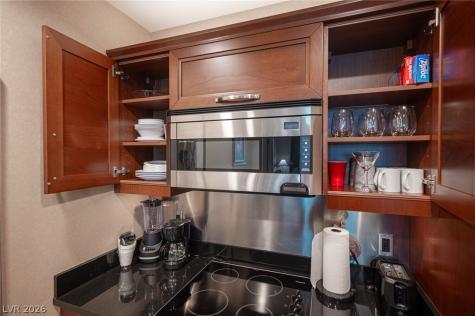 135 East Harmon Avenue 1402/1404 Las Vegas NV 89109