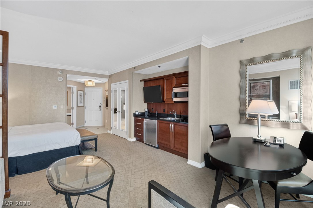 145 East Harmon Avenue 2011 Las Vegas NV 89109