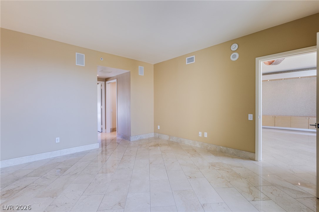 322 Karen Avenue 3601 Las Vegas NV 89109