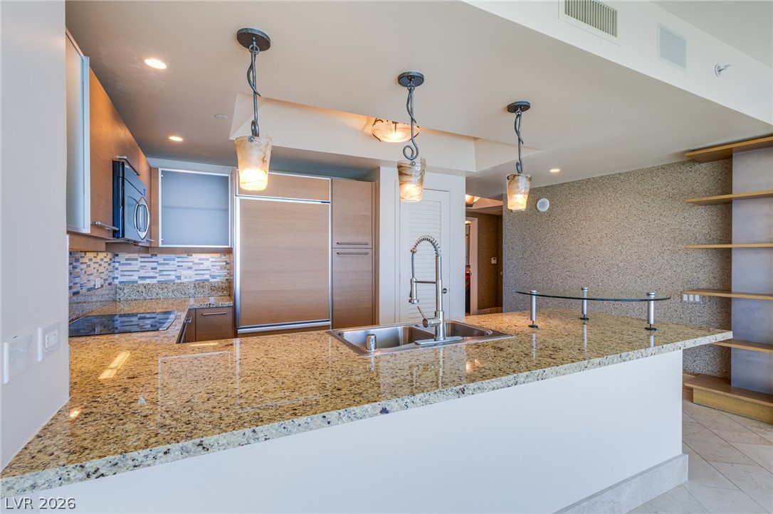 322 Karen Avenue 3601 Las Vegas NV 89109