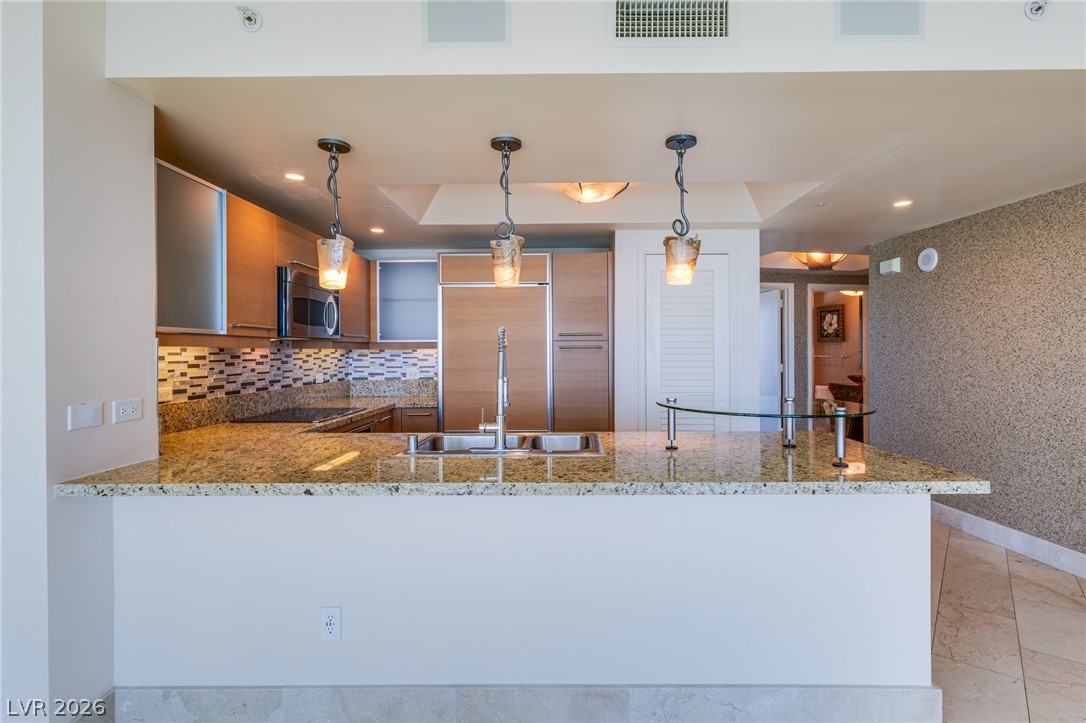 322 Karen Avenue 3601 Las Vegas NV 89109