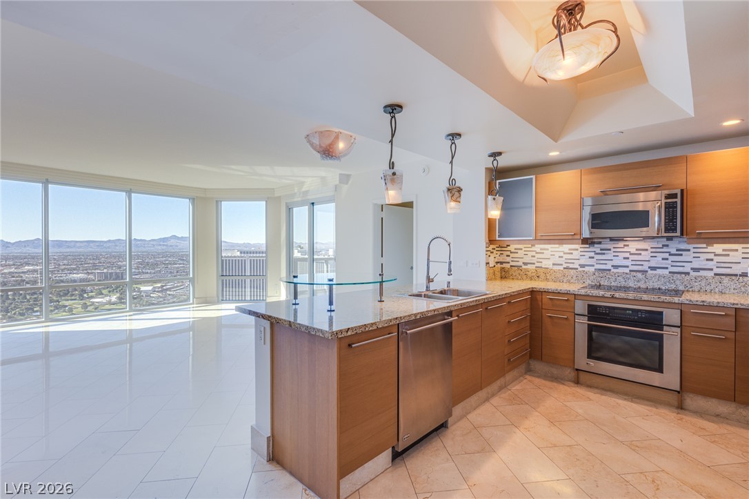 322 Karen Avenue 3601 Las Vegas NV 89109