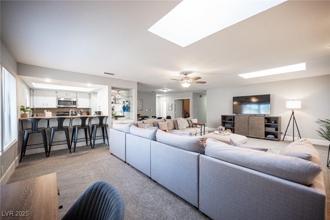 915 Vegas Valley Drive 4 Las Vegas NV 89109