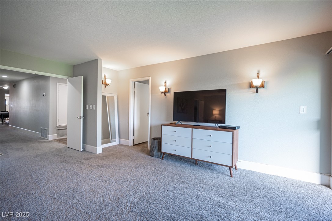 915 Vegas Valley Drive 4 Las Vegas NV 89109