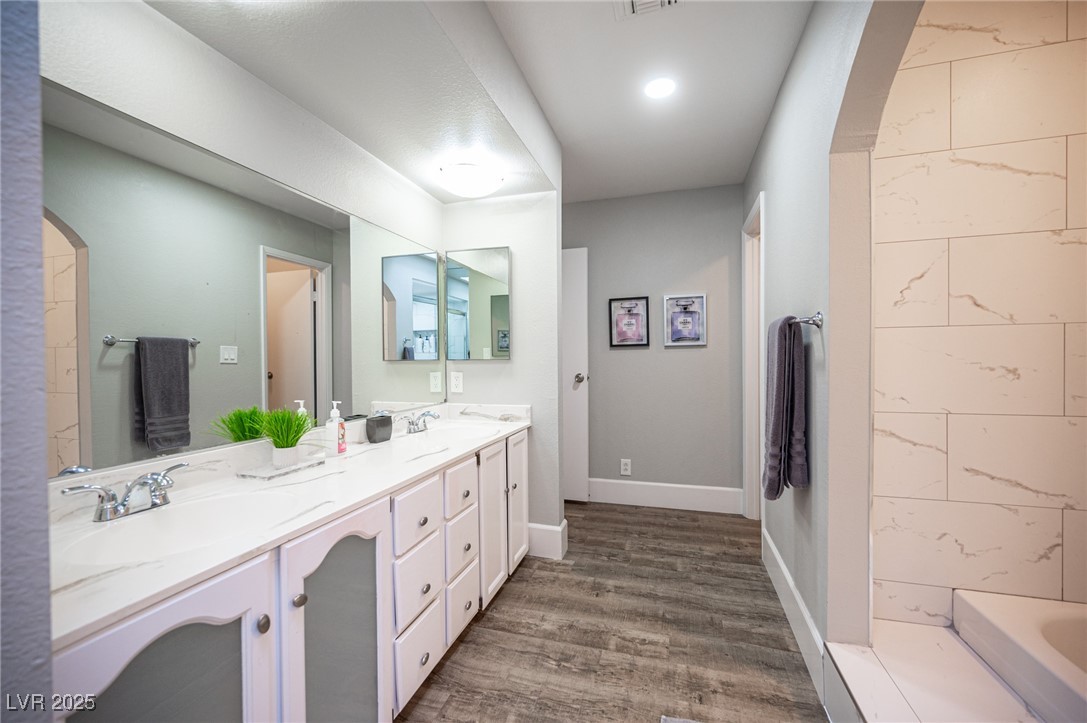 915 Vegas Valley Drive 4 Las Vegas NV 89109